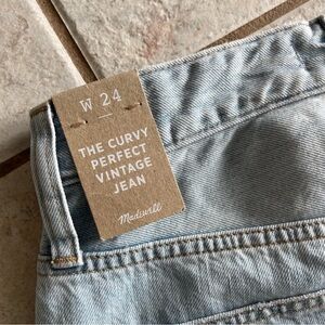 NWT Madewell Curvy Perfect Vintage Jean
